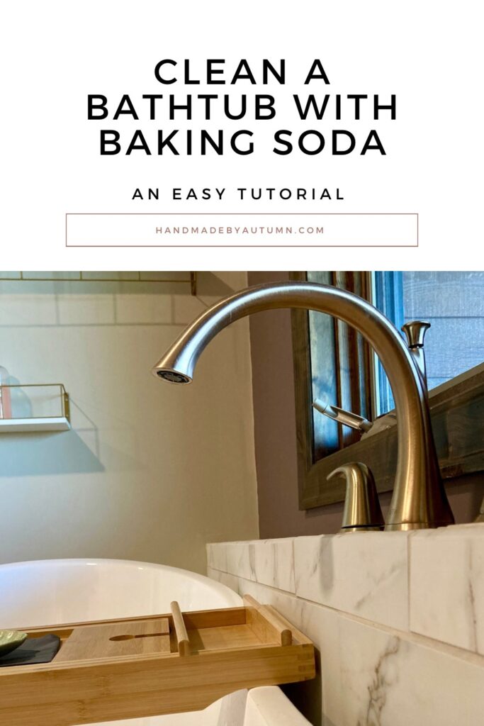 Clean a Bathtub with Baking Soda Pin